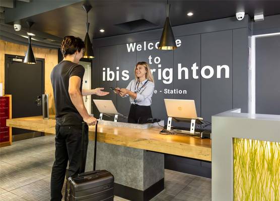 ibis Brighton City Centre - Station 1