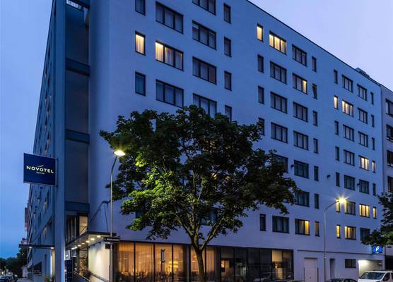 Novotel Suites Wien City Donau 1