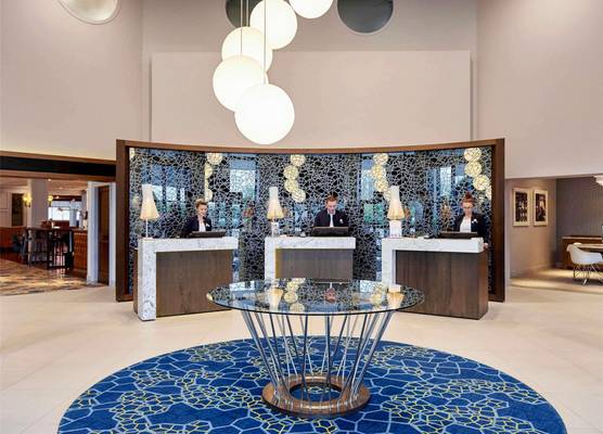 Novotel London Stansted Airport 1
