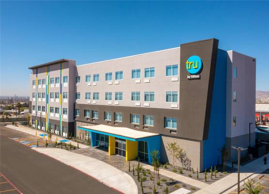 Tru By Hilton El Paso Airport 1