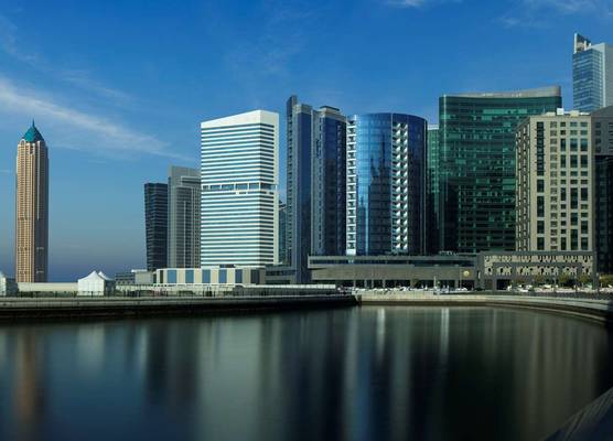 Radisson Blu Hotel, Dubai Waterfront 1