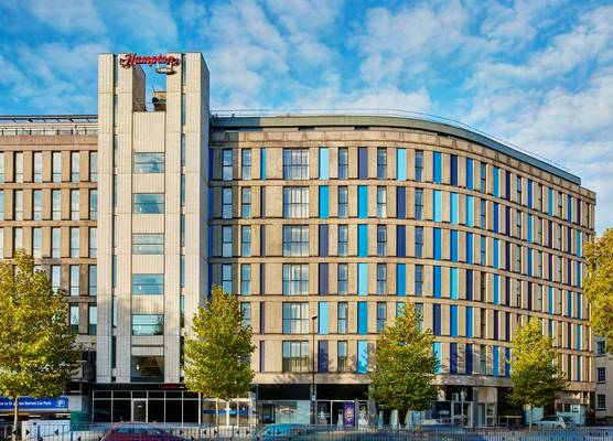 Hampton by Hilton Bristol City Center 1