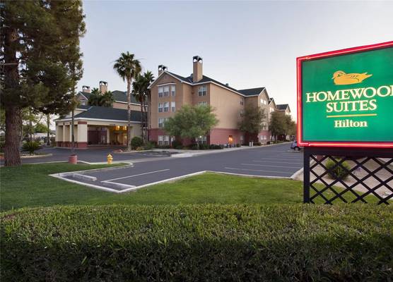 Homewood Suites by Hilton Phoenix-Biltmore 1