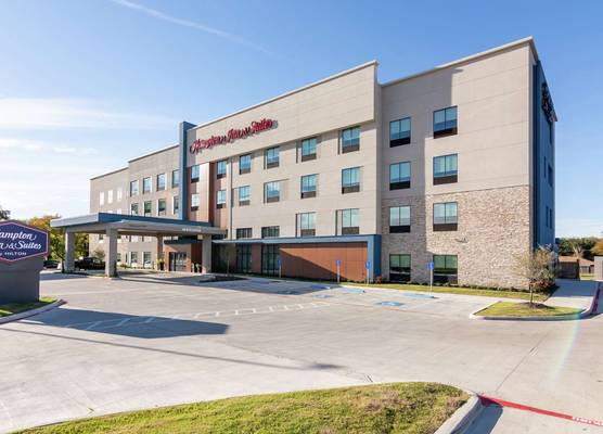 Hampton Inn & Suites Dallas East 1