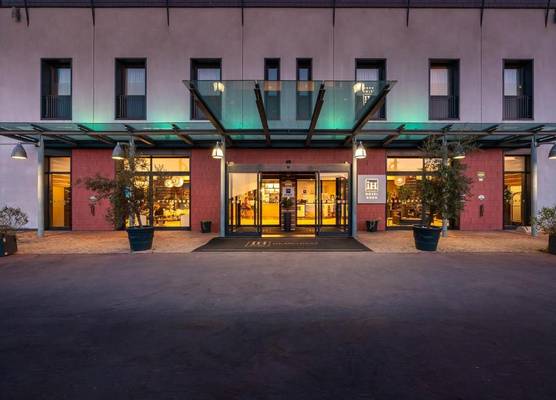 iH Hotels Milano Gioia 1