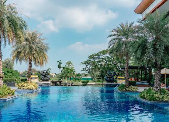 Hilton Bangkok Suvarnabhumi Golf Resort & Spa 1