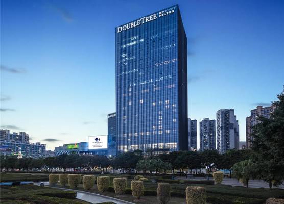 Doubletree By Hilton Shenzhen Longhua Shenzhen North Railway Station 1