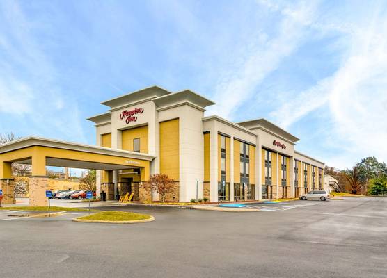 Hampton Inn Johnson City 1