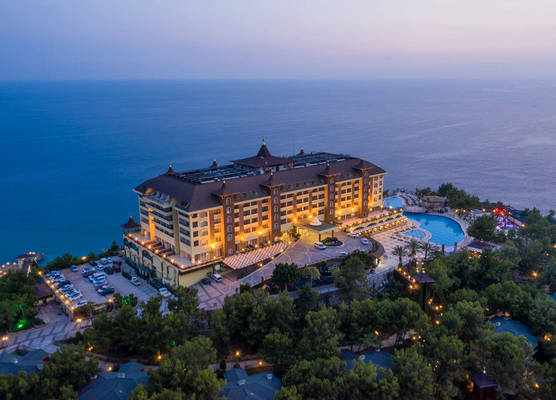 Utopia World Resort Hotel 1