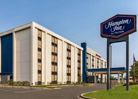 Hampton Inn Chicago-O'Hare International Airport 1