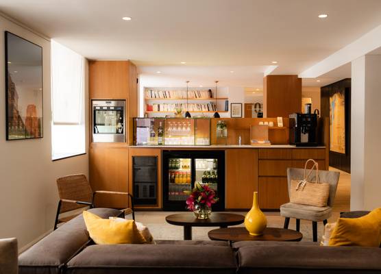 9Hotel Opera 1