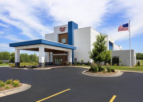 Hampton Inn & Suites Moline-Quad City Int'l Aprt 1