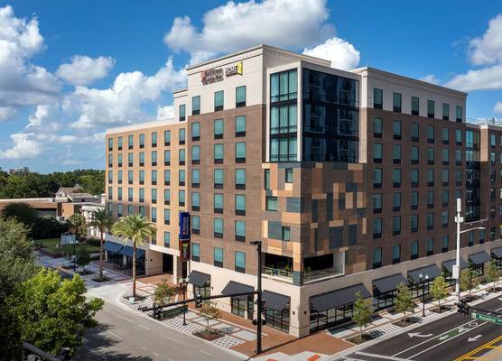 Hilton Garden Inn Orlando Downtown 1