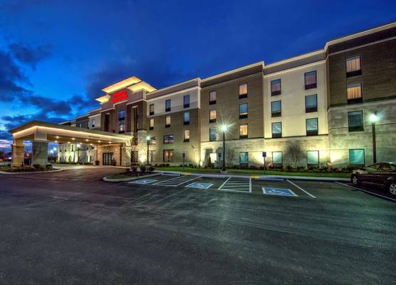 Hampton Inn & Suites by Hilton Nashville Hendersonville TN 1