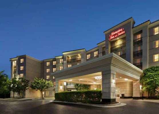 Hampton Inn & Suites Washington-Dulles International Airport 1