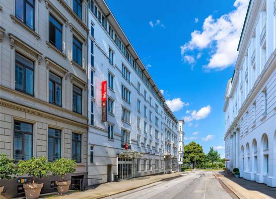 ibis Hotel Hamburg Alster Centrum 1