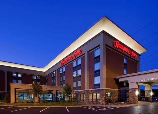 Hampton Inn Minneapolis NW Maple Grove 1