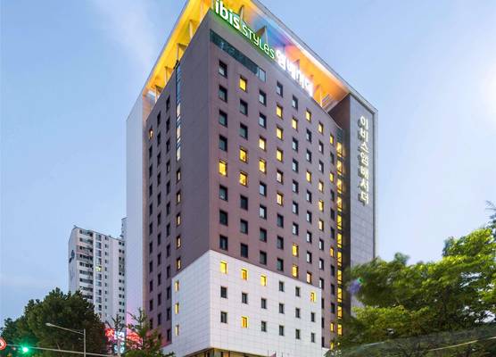 Ibis Styles Ambassador Seoul Gangnam 1