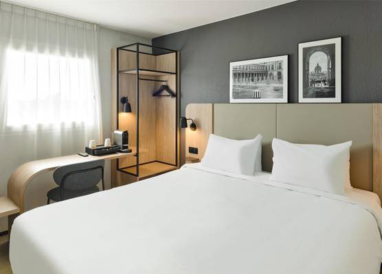Campanile PRIME - Paris Bobigny 1