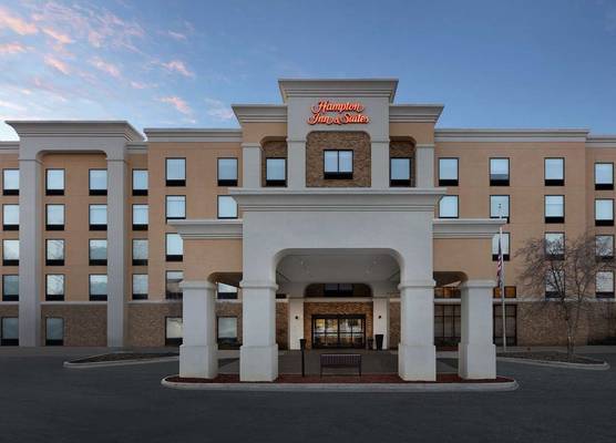 Hampton Inn & Suites Lynchburg 1
