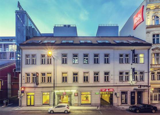 Ibis Praha Old Town 1