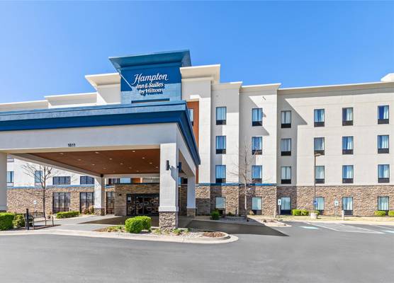 Hampton Inn & Suites Claremore 1