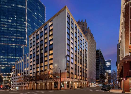 Embassy Suites by Hilton Fort Worth Downtown 1