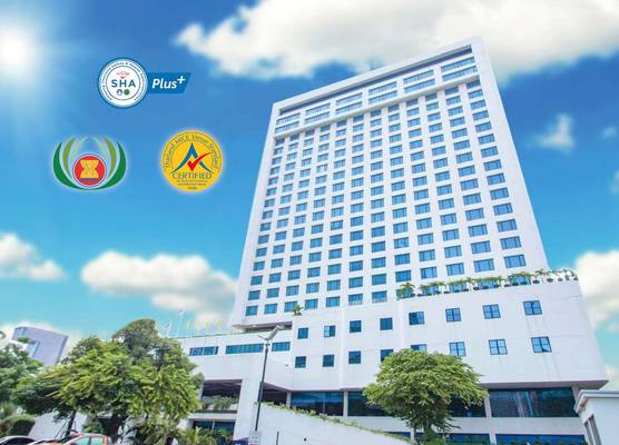 Golden Tulip Sovereign Hotel Bangkok 1