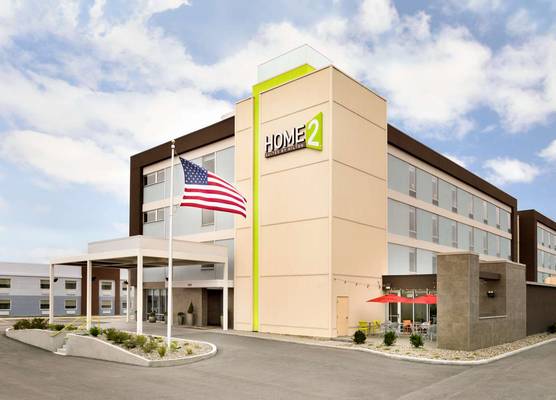 Home2 Suites by Hilton Cleveland Beachwood 1
