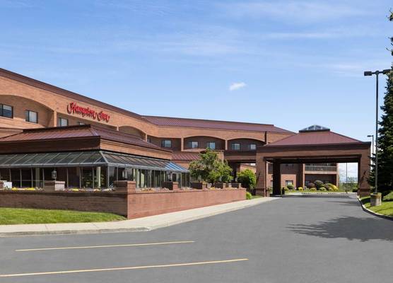Hampton Inn Spokane 1