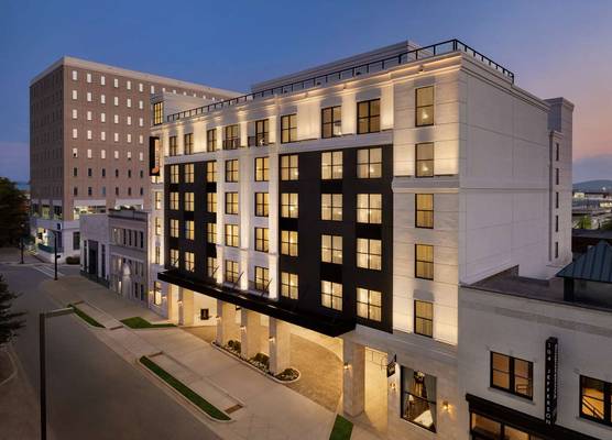 106 Jefferson Huntsville, Curio Collection by Hilton 1