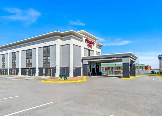 Hampton Inn Jonesboro 1