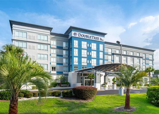 DoubleTree by Hilton Brunswick 1