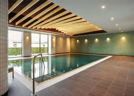 Novotel Cambridge North 1