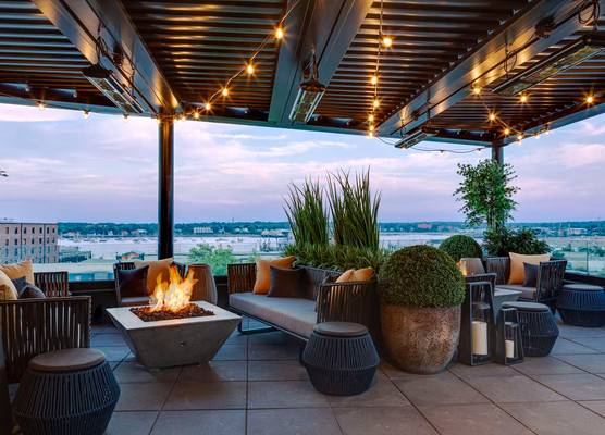 Canopy By Hilton Portland Waterfront 1