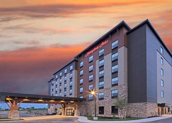 Hampton Inn by Hilton Verona at Turning Stone 1