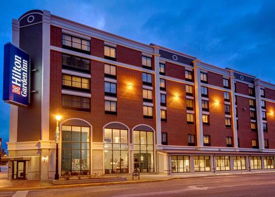 Hilton Garden Inn Terre Haute 1