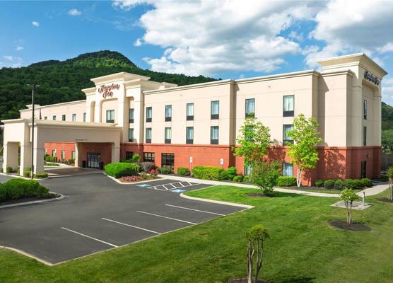 Hampton Inn Kimball 1
