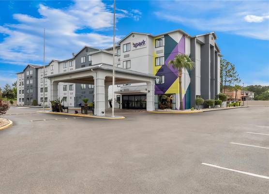Spark By Hilton Biloxi Ocean Springs 1