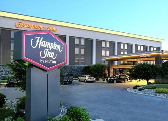 Hampton Inn Lima 1