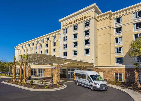 DoubleTree by Hilton North Charleston - Convention Center 1