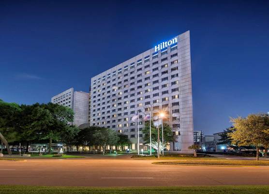 Hilton Houston Post Oak by the Galleria 1