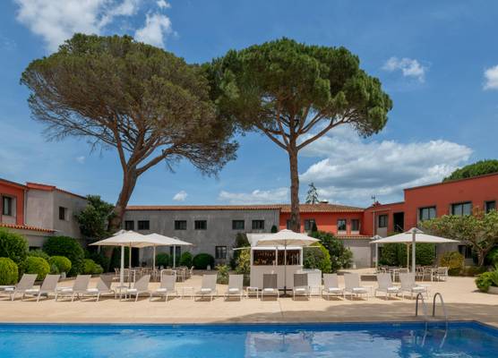 Salles Hotel Aeroport de Girona 1