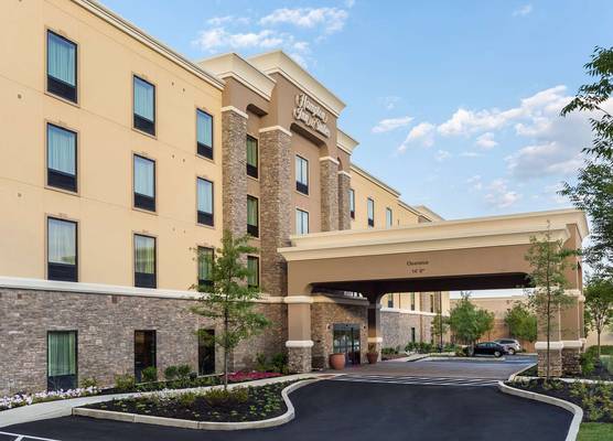 Hampton Inn & Suites Philadelphia Montgomeryville 1