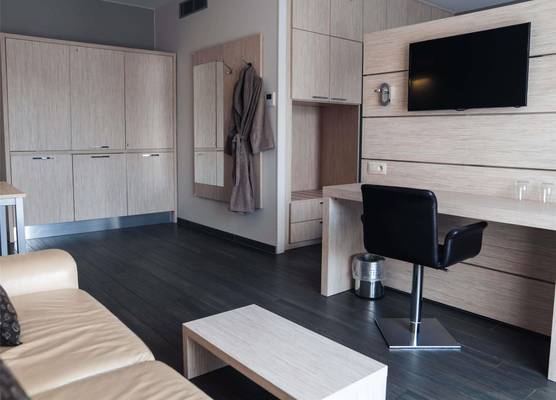 Ibis Styles Charleroi Airport Aero 44 1