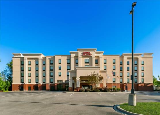 Hampton Inn & Suites Baltimore/Woodlawn 1