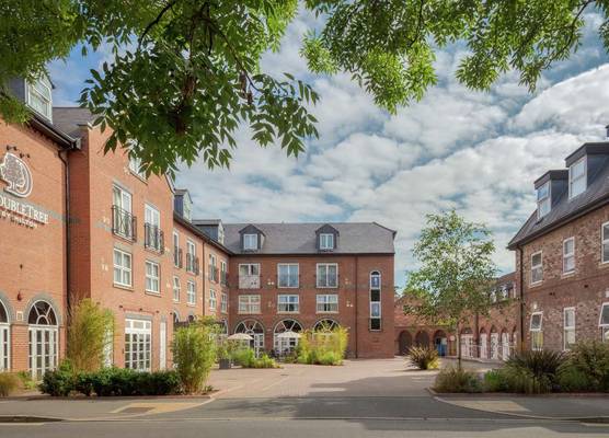 DoubleTree by Hilton York 1