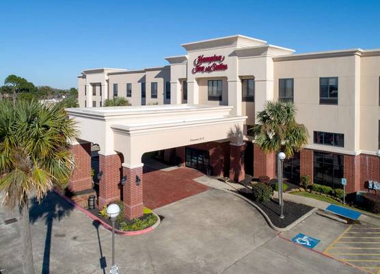 Hampton Inn & Suites Port Arthur 1
