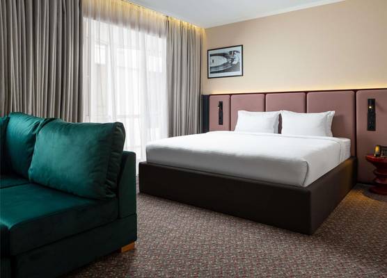Mercure Chisinau Center Jazz Hotel 1