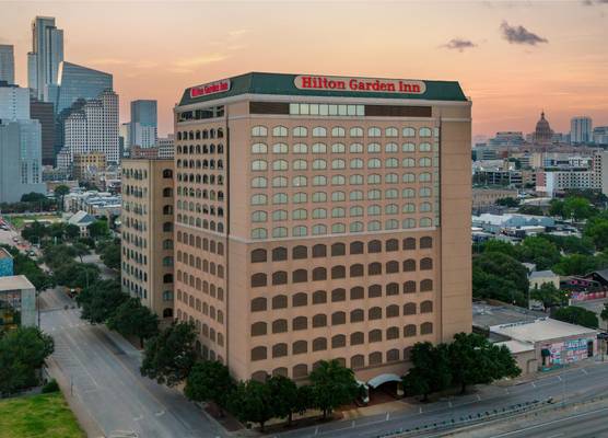 Hilton Garden Inn Austin Downtown 1